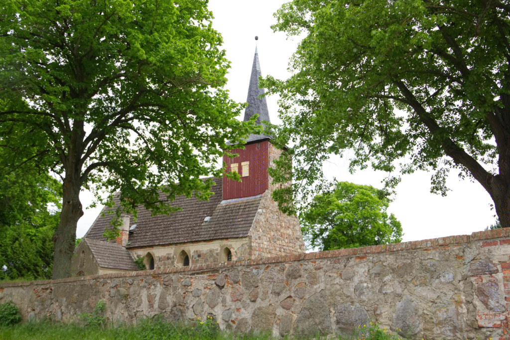 Kirche-Potzlow