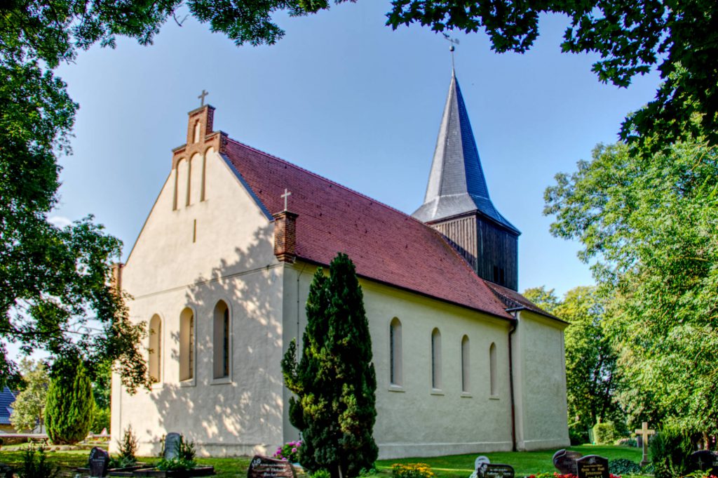 Kirche Carmzow