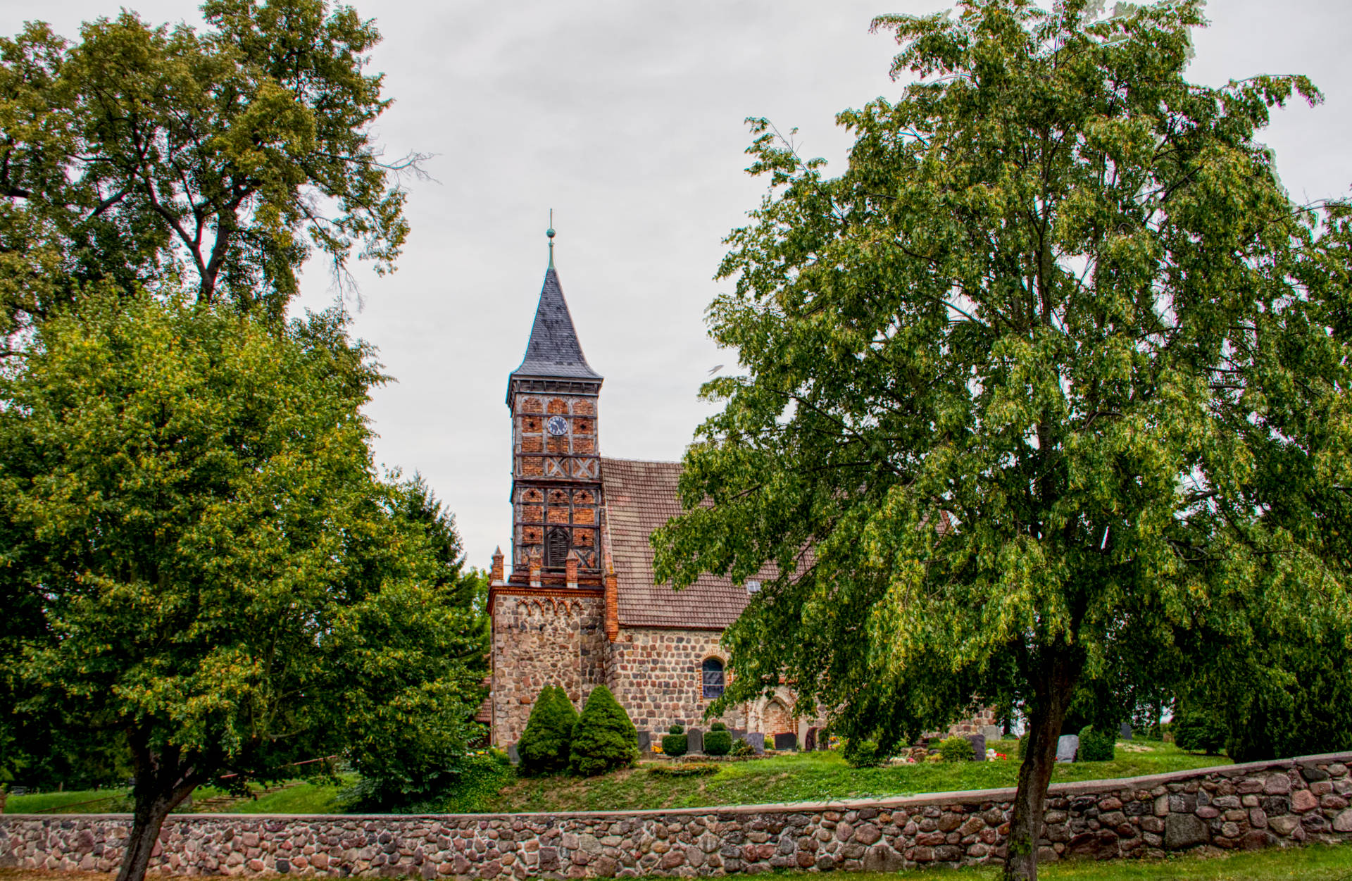 Kirche Dahlen