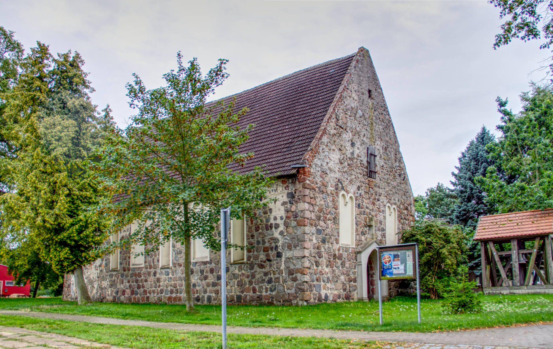 Dorfkirche Staven