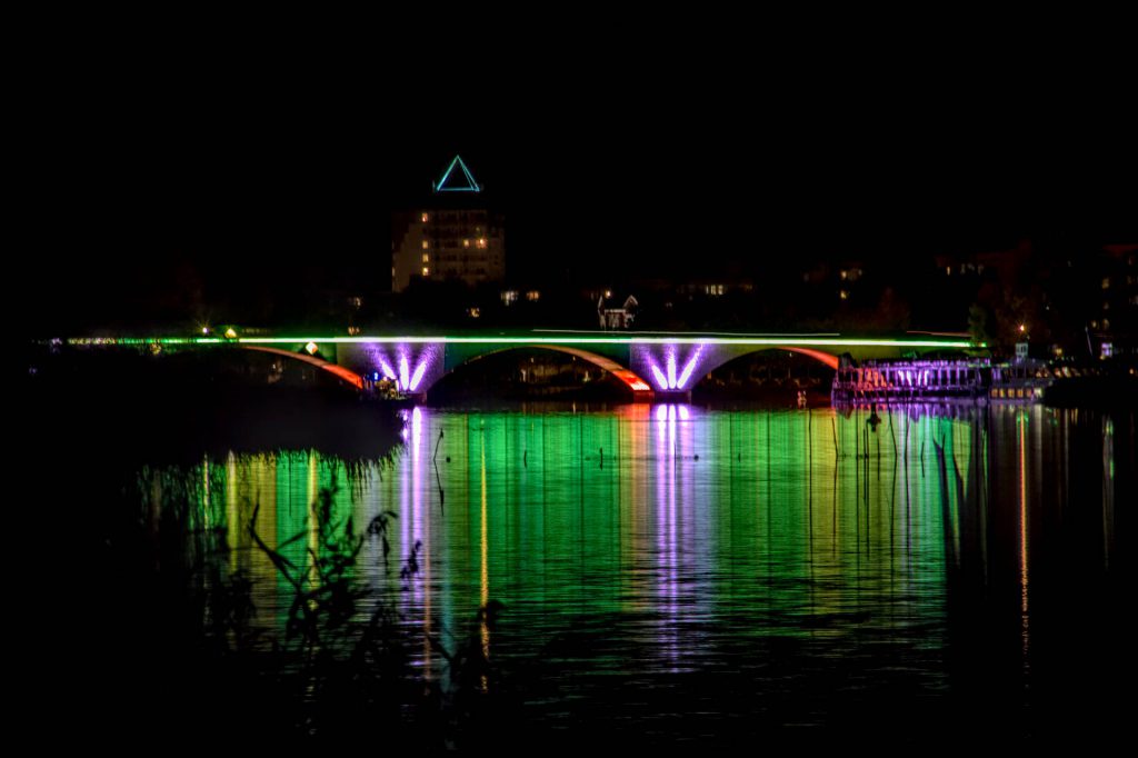 technische Lichtprobe für die Stadtbrücke Schwedt/Oder