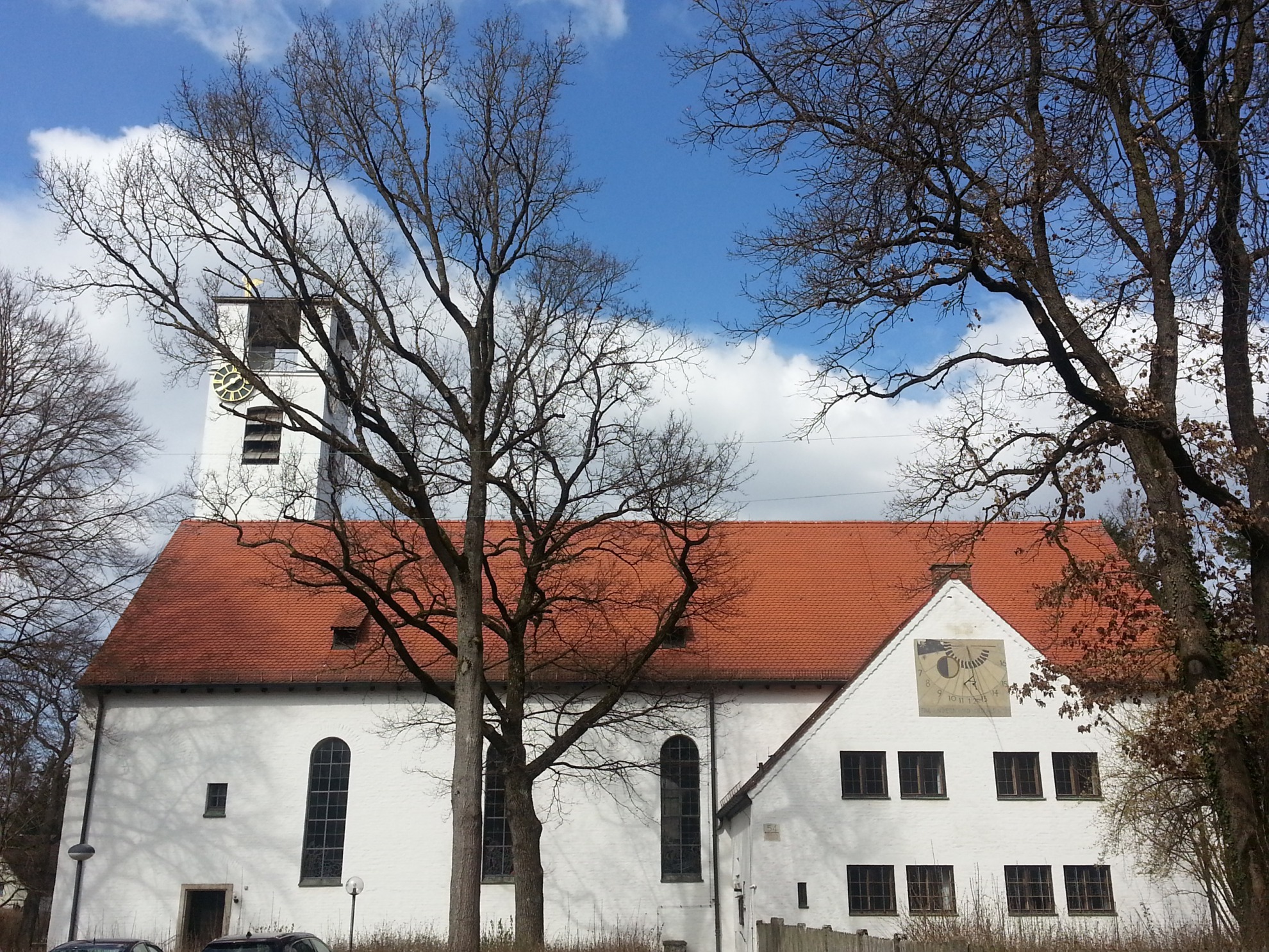 Pfarrkirche St. Raphael München-Moosch