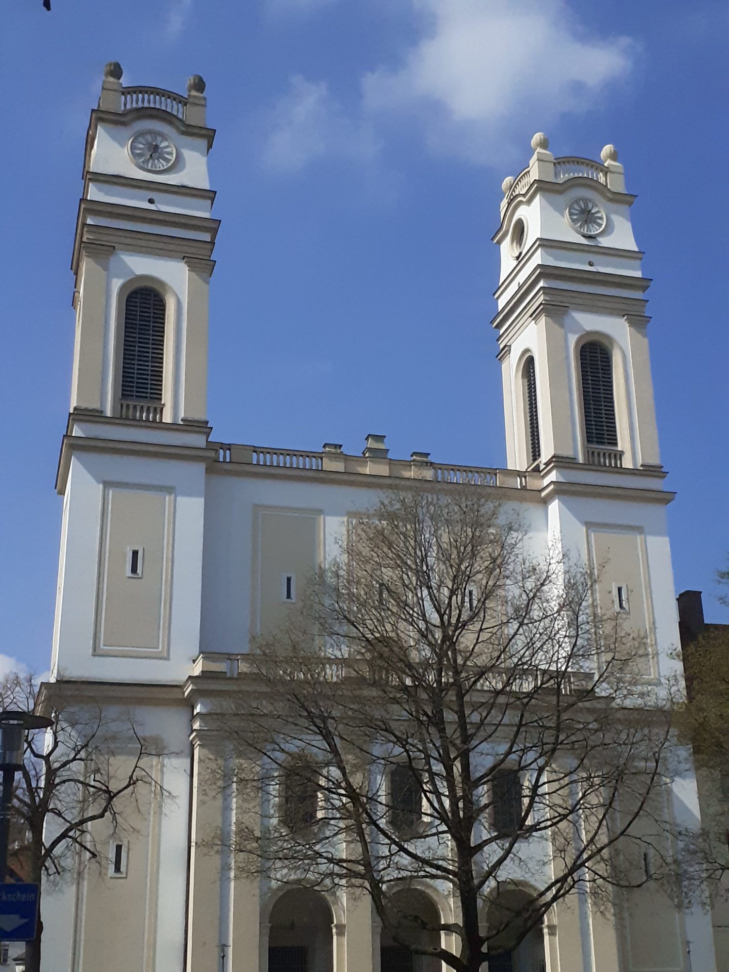 Pfarrkirche St. Korbinian München-Untersendling
