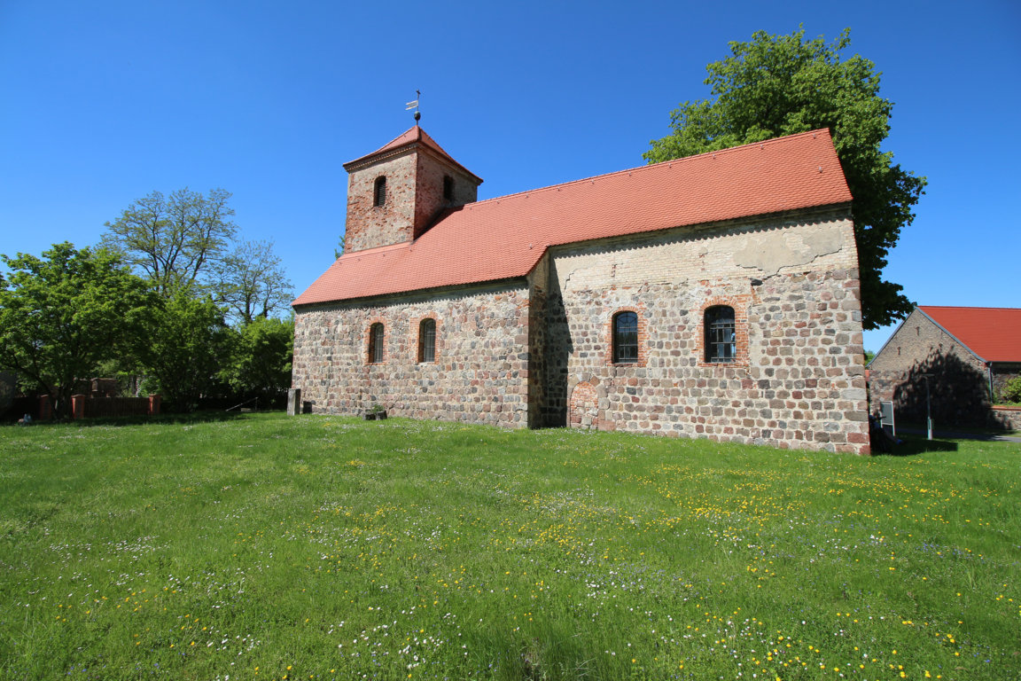 Dorfkirche Garzau