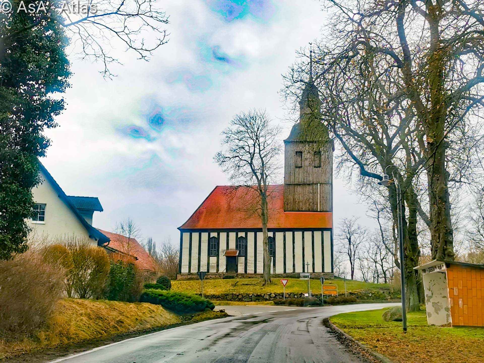 Dorfkirche Taschenberg
