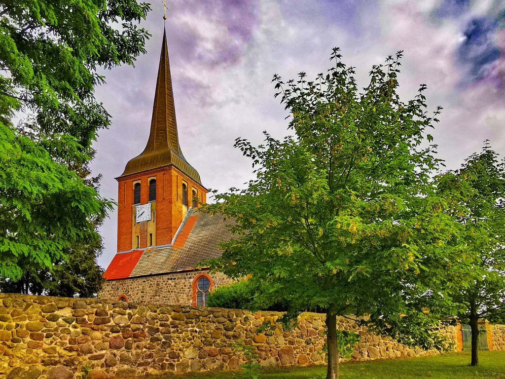 Dorfkirche Luckow